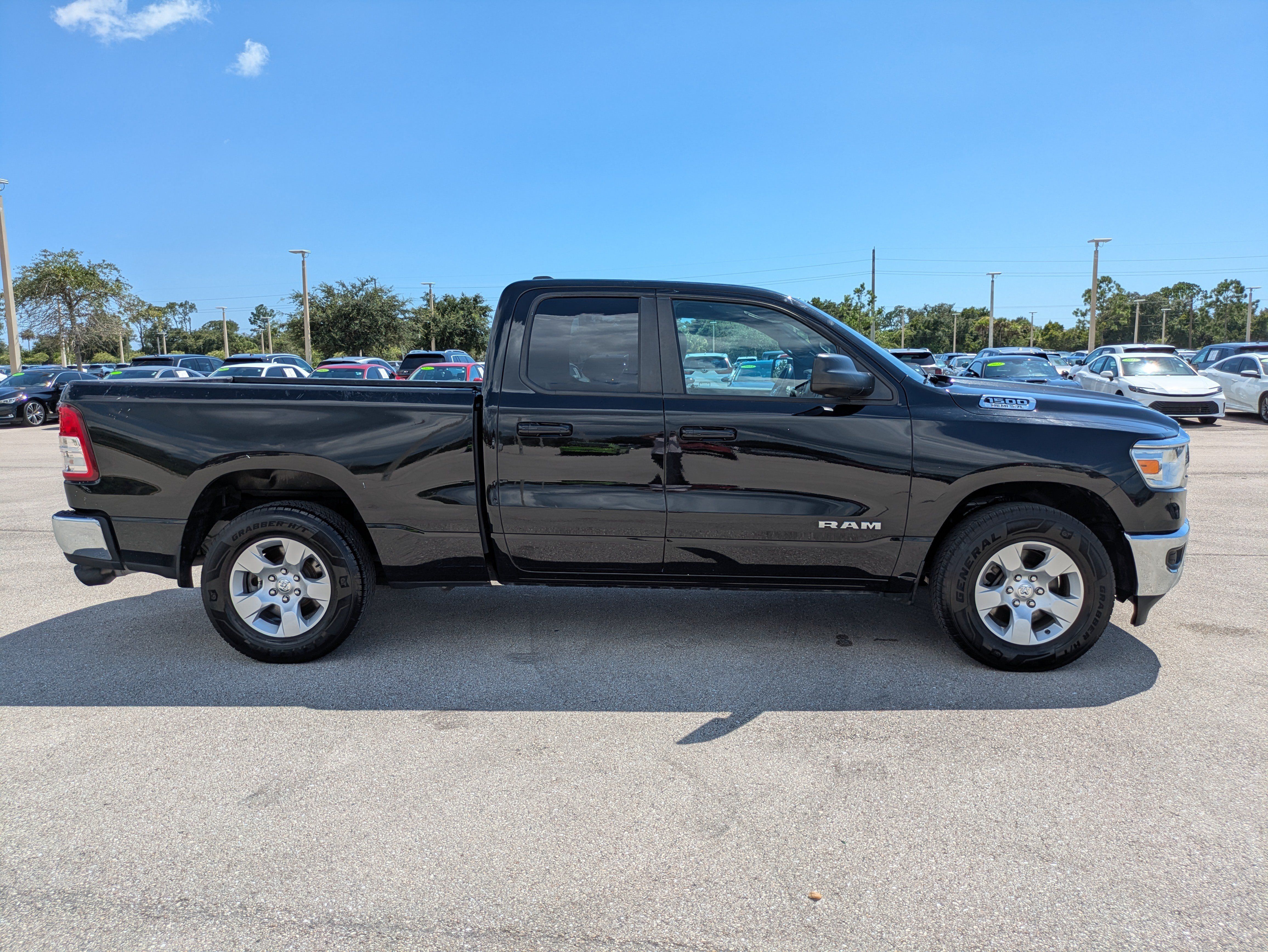 Used 2022 RAM 1500 Big Horn RWD image 3