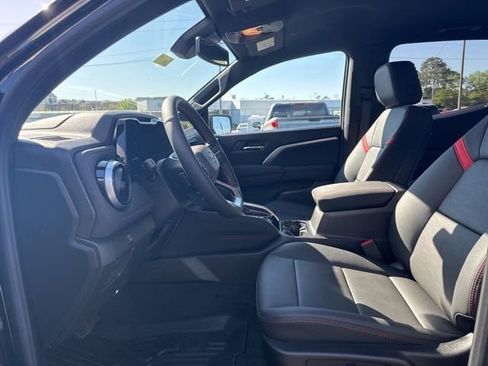 New 2026 Chevrolet Colorado Z71 w/ Z71 Convenience Package 2 AWD/4WD image 11