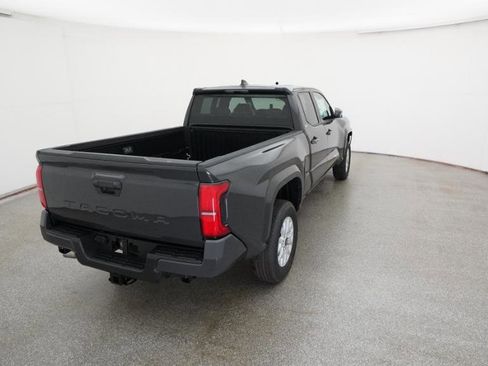 New 2026 Toyota Tacoma SR5 RWD image 19