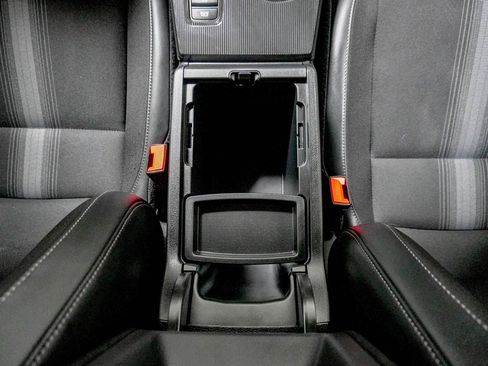 Used 2024 Honda Civic Sport image 28