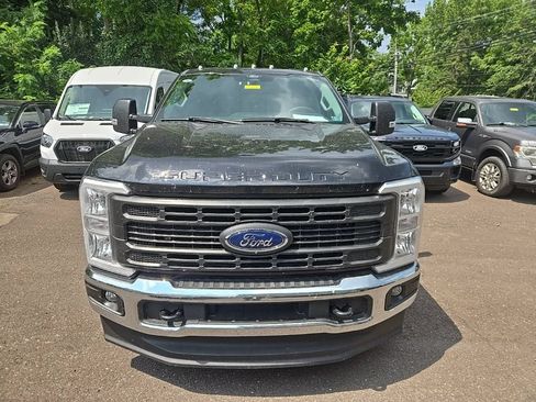 Used 2024 Ford F350 XL w/ 360-Degree Camera Package AWD/4WD image 2