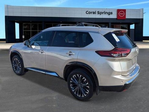 New 2026 Nissan Rogue Platinum w/ Platinum Premium Package AWD/4WD image 3