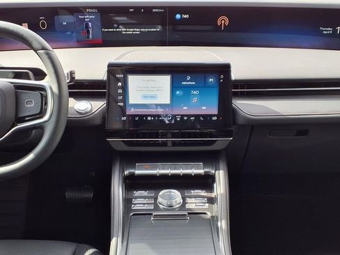 New 2026 Lincoln Nautilus Premier image 12