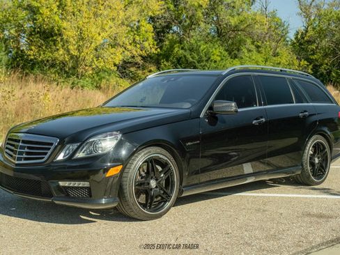 Used 2013 Mercedes-Benz E 63 AMG Wagon image 14