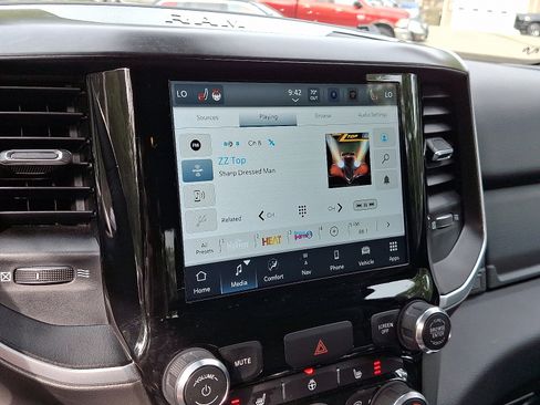 Certified 2022 RAM 1500 Big Horn image 17