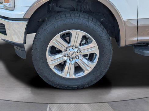 Used 2020 Ford F150 Lariat w/ Equipment Group 502A Luxury AWD/4WD image 34