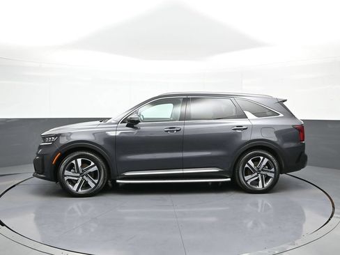 Certified 2023 Kia Sorento SX Prestige AWD/4WD image 9