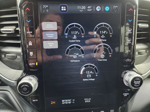 Used 2024 RAM 2500 Big Horn w/ Tech Package image 61