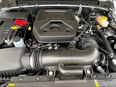 Used 2026 Jeep Wrangler Sport image 9