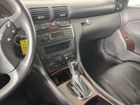 Used 2004 Mercedes-Benz C 240 4MATIC Wagon image 13
