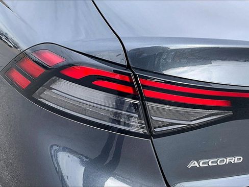 Used 2025 Honda Accord EX-L image 30