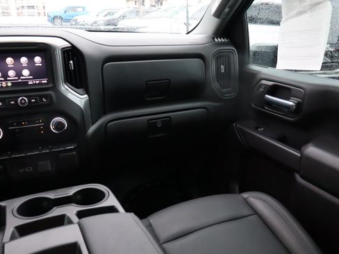 Used 2024 Chevrolet Silverado 2500 W/T w/ WT Convenience Package RWD image 18