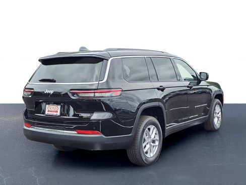 New 2026 Jeep Grand Cherokee L 2WD image 8