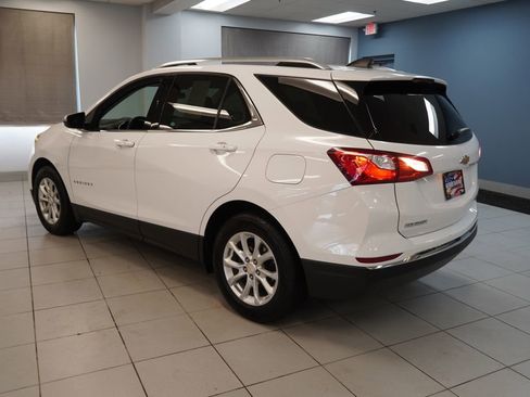 Used 2018 Chevrolet Equinox LT w/ Sun & Infotainment Package image 6