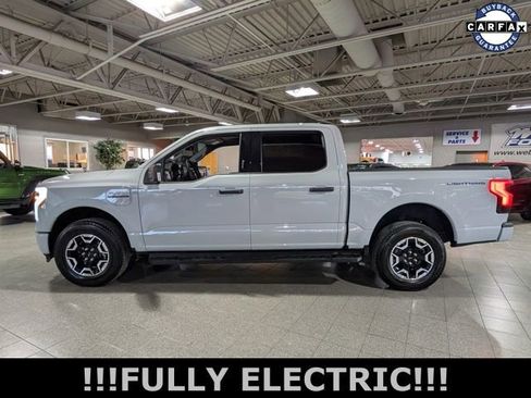 Used 2023 Ford F150 Lightning XLT image 5