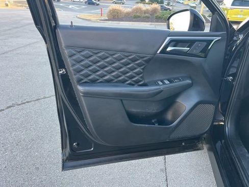 Used 2022 Mitsubishi Outlander SEL image 21