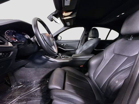 Used 2020 BMW 330i Sedan w/ Driving Assistance Package RWD image 22