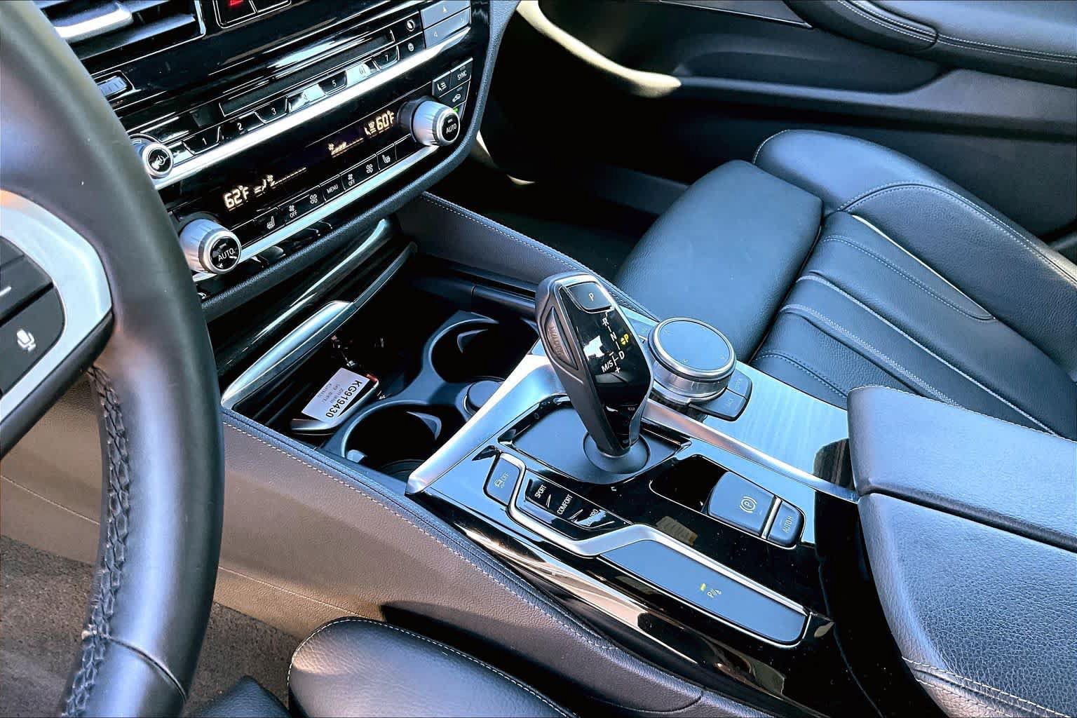 Used 2019 BMW 540i w/ M Sport Package RWD image 16