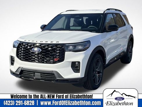 New 2026 Ford Explorer ST w/ Sun And Sound Package image 8