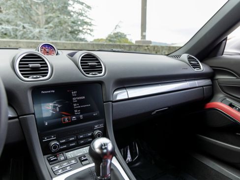 Certified 2025 Porsche 718 Boxster S image 36