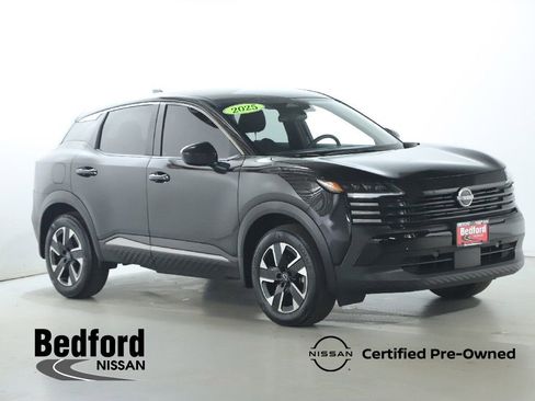 Certified 2025 Nissan Kicks SV image 1