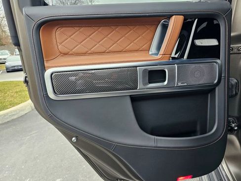Certified 2025 Mercedes-Benz G 63 AMG 4MATIC image 31
