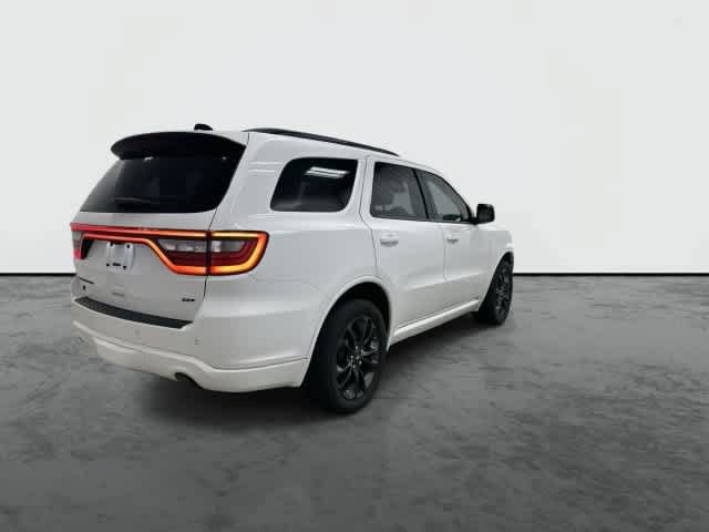 Used 2024 Dodge Durango GT AWD/4WD image 3