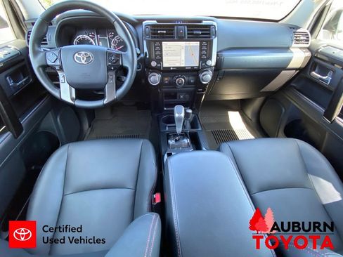 Certified 2024 Toyota 4Runner TRD Off-Road Premium w/ Moonroof Package AWD/4WD image 30