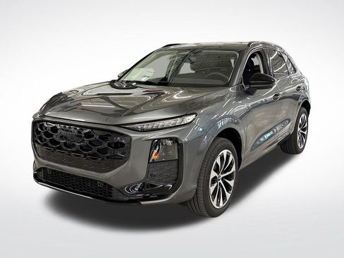 New 2026 Audi Q3 quattro 2.0T AWD/4WD image 1