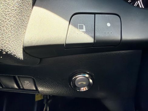 Used 2012 Nissan Altima 2.5 S FWD image 39