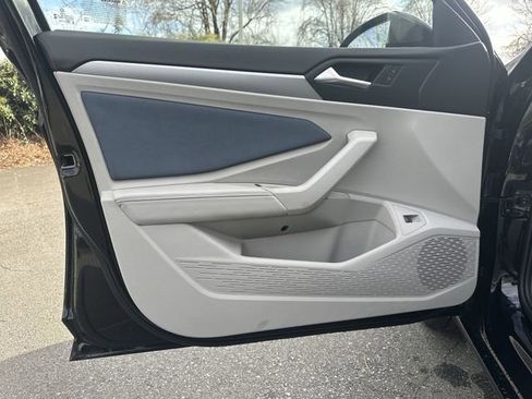 New 2026 Volkswagen Jetta SE image 14