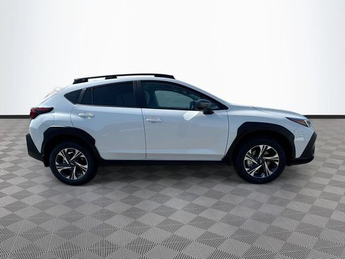 Used 2026 Subaru Crosstrek 2.5i Premium AWD/4WD image 32