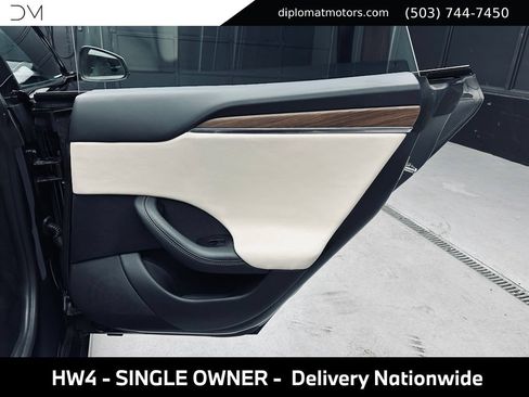 Used 2024 Tesla Model S AWD/4WD image 28