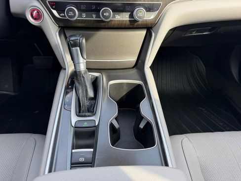 Certified 2020 Honda Accord EX-L image 16