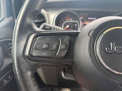 Used 2022 Jeep Wrangler Unlimited Sport AWD/4WD image 21