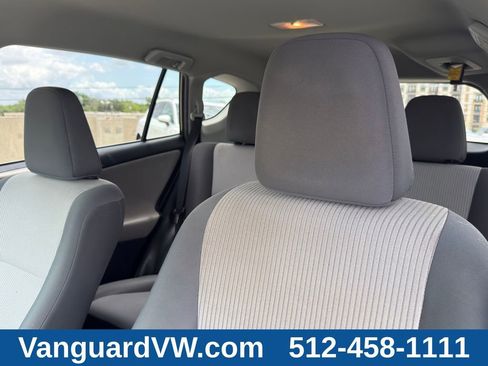 Used 2015 Toyota RAV4 LE AWD/4WD image 14