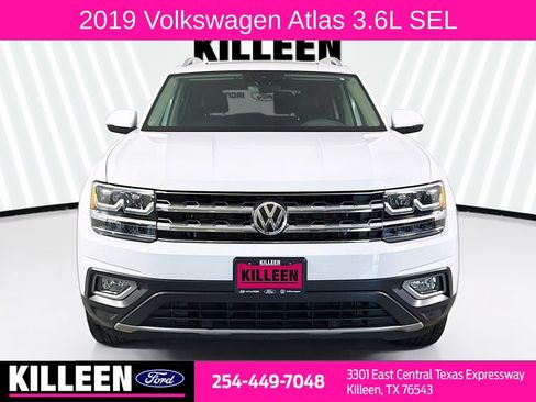 Used 2019 Volkswagen Atlas SEL FWD image 2