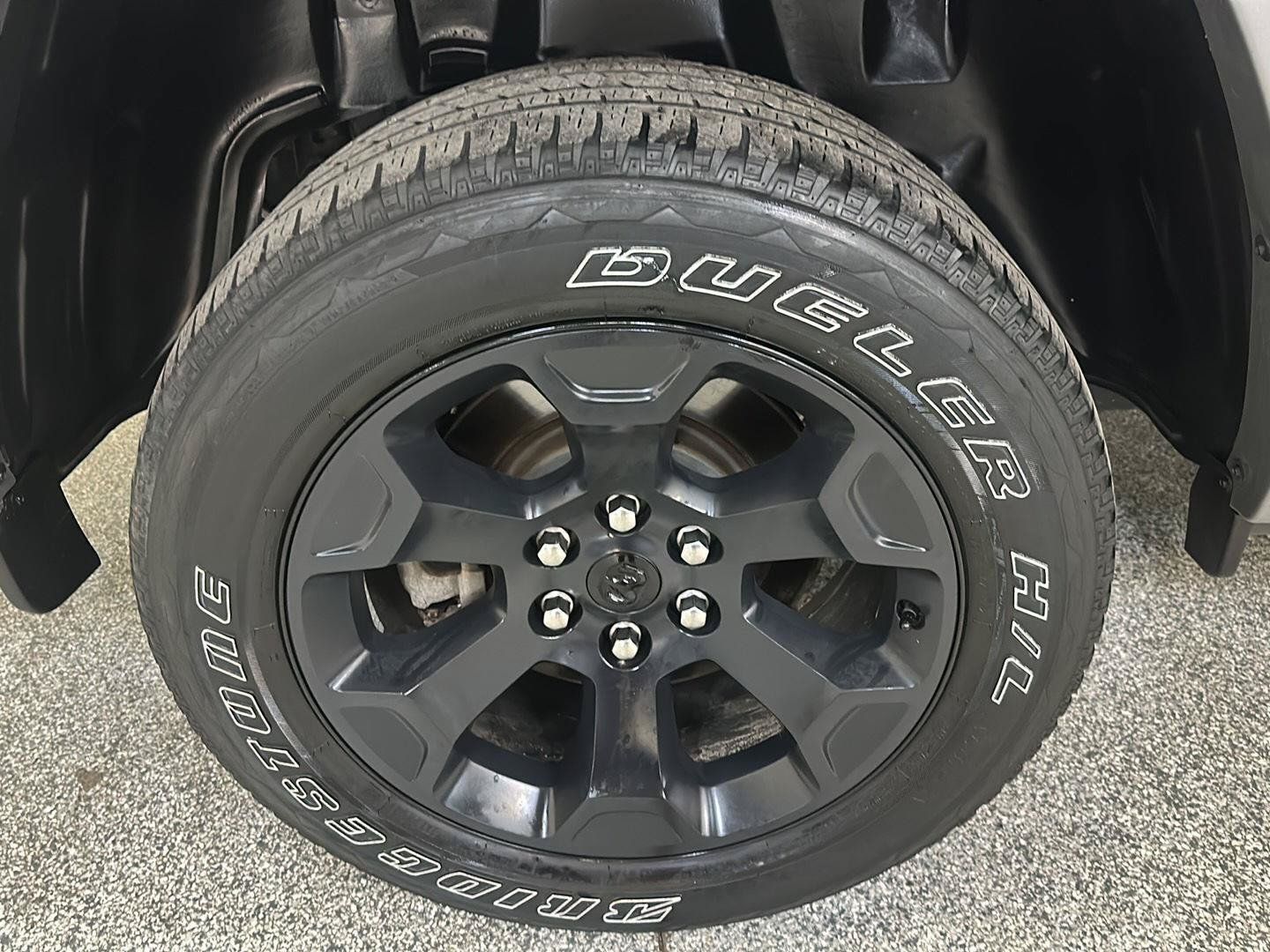 Used 2025 RAM 1500 Big Horn AWD/4WD image 10
