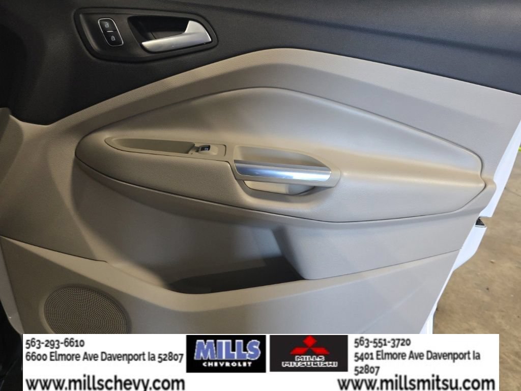 Used 2017 Ford Escape SE w/ SE Leather Comfort Package FWD image 21