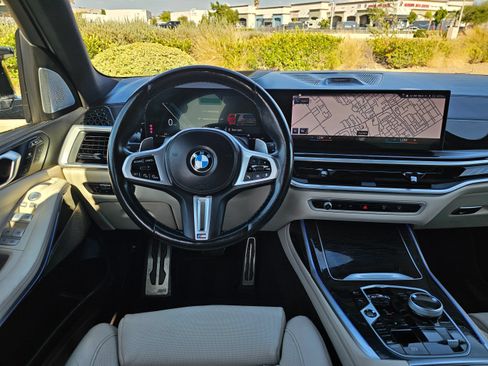 Used 2023 BMW X7 M60i w/ Executive Package AWD/4WD image 38