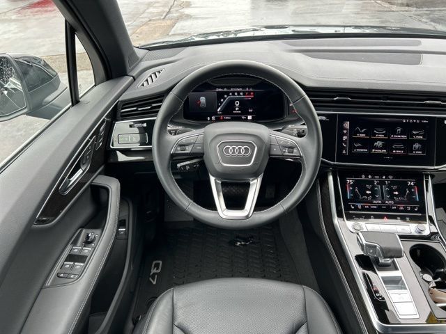 Used 2026 Audi Q7 3.0T Premium Plus w/ Premium Plus Package AWD/4WD image 28