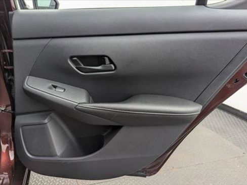 Used 2025 Nissan Sentra SV image 22