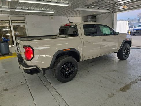 New 2026 GMC Canyon Elevation w/ Convenience Package image 12