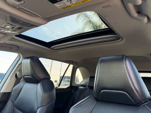 Used 2023 Toyota RAV4 XLE Premium image 18