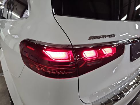 New 2026 Mercedes-Benz GLS 63 AMG 4MATIC image 37