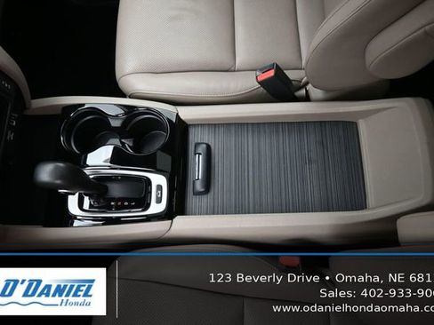 Used 2017 Honda Ridgeline RTL-E image 34