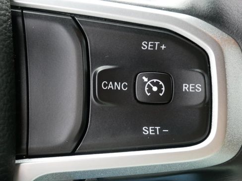 Used 2019 RAM 1500 Big Horn AWD/4WD image 18