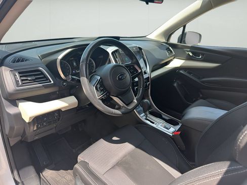 Used 2022 Subaru Ascent Premium AWD/4WD image 2