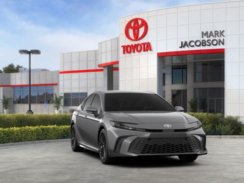 New 2026 Toyota Camry SE FWD image 16