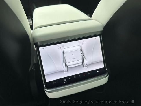 Used 2024 Tesla Model S AWD image 22